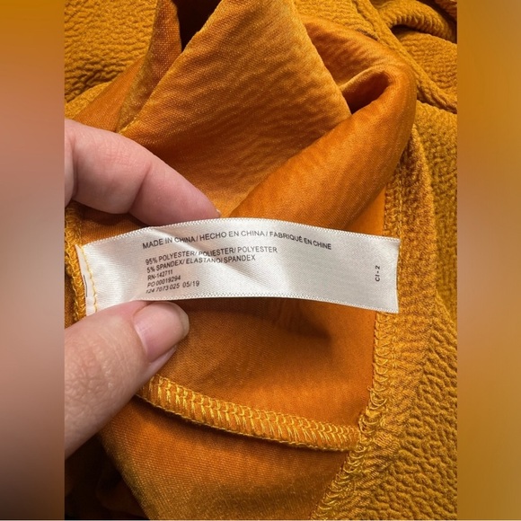 Eloquii - Mustard Long sleeve Dress - Size 24 - Picture 7 of 8